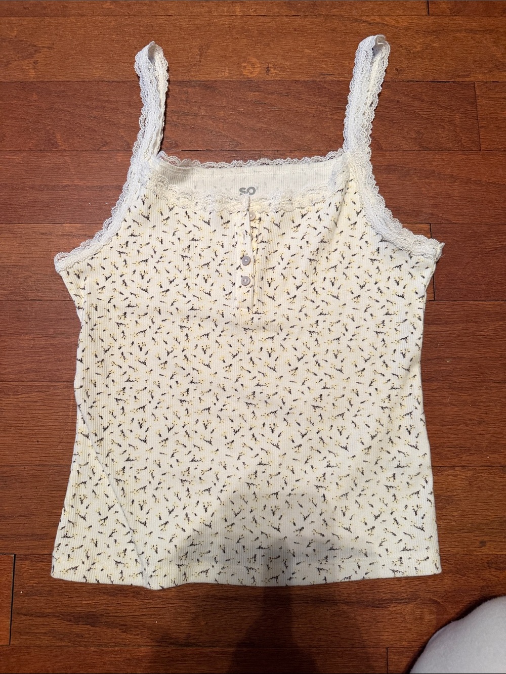 SO Cream Floral Ribbed Lace-Trim Cami Tank